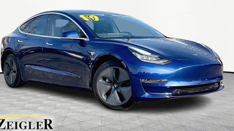 TESLA MODEL 3 2019 5YJ3E1EA2KF356380 image